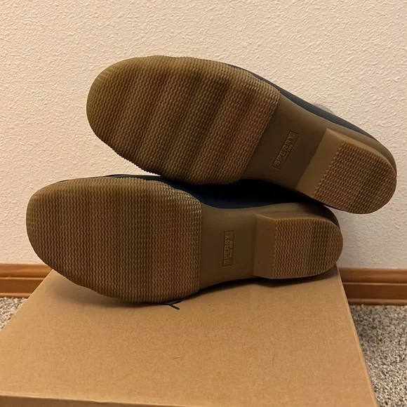 NEW IN BOX! Sperry Duck Boots - Picture 6 of 7